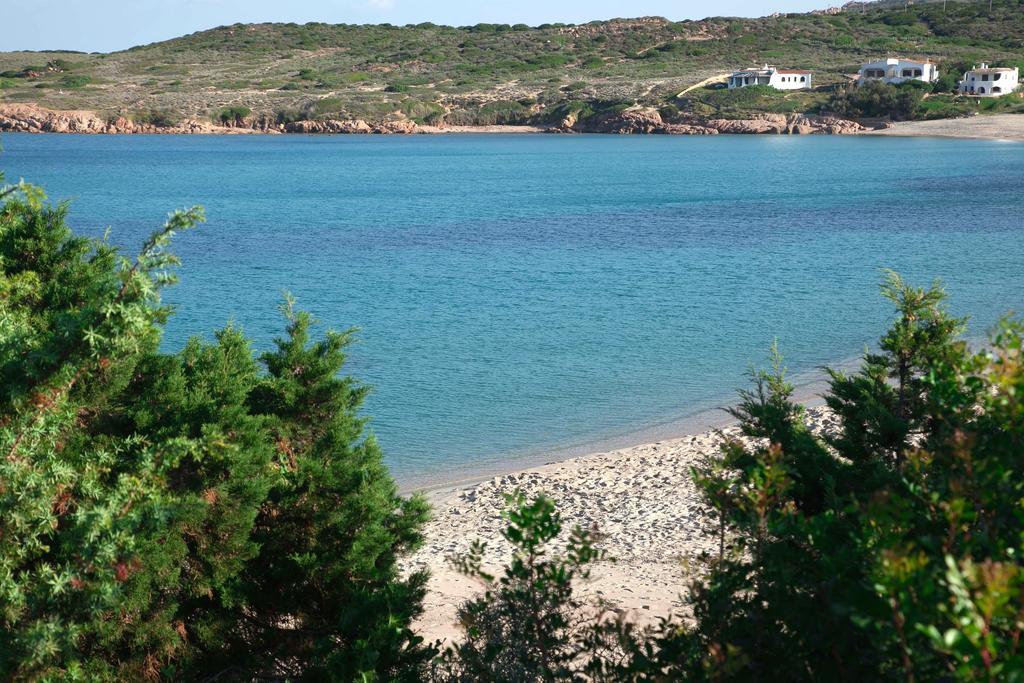 Air Borgo Della Torre Lejlighedshotel Isola Rossa Eksteriør billede