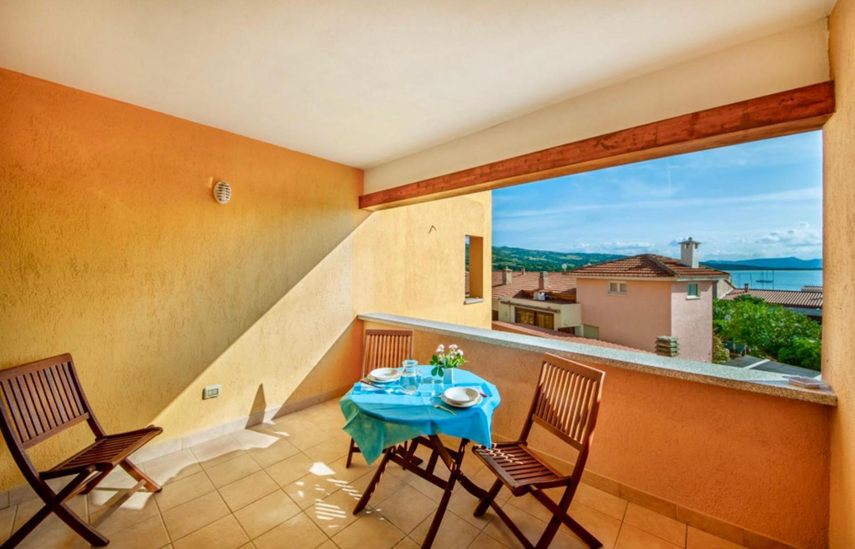 Air Borgo Della Torre Lejlighedshotel Isola Rossa Eksteriør billede
