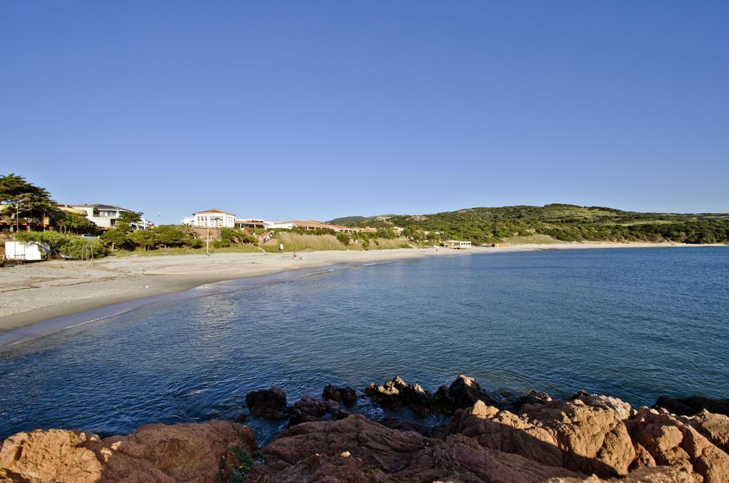 Air Borgo Della Torre Lejlighedshotel Isola Rossa Eksteriør billede